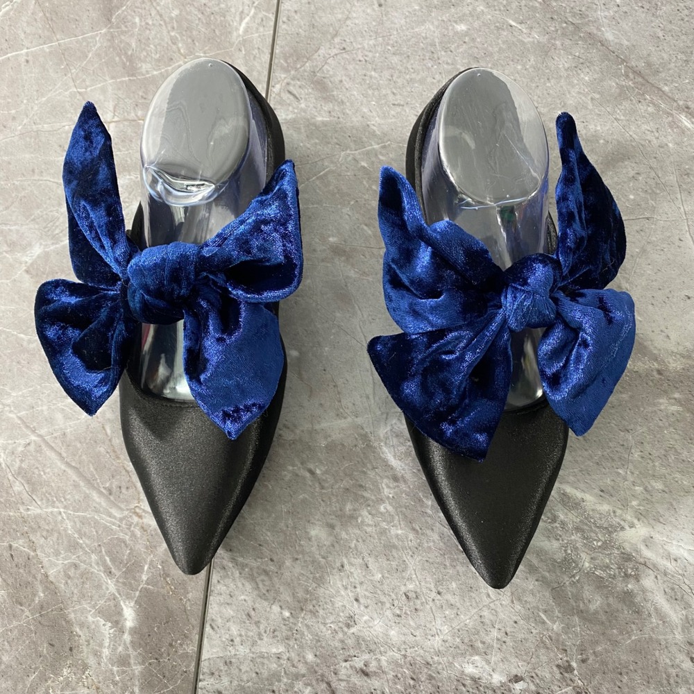 WIDOW Heavier Heart Black Satin Pointed Toe Ballet Flats Velvet Bow Women's Sz 7